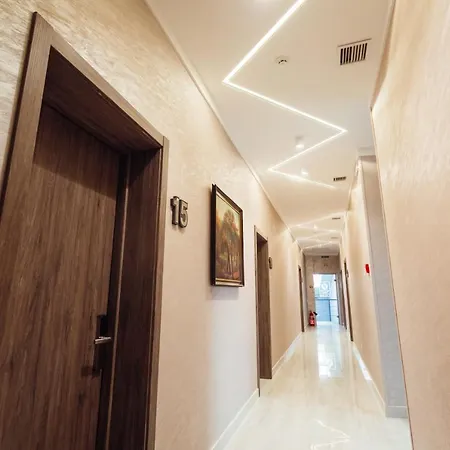 Nicole Hotel Oujhorod