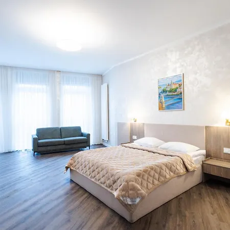 Nicole Hotel *